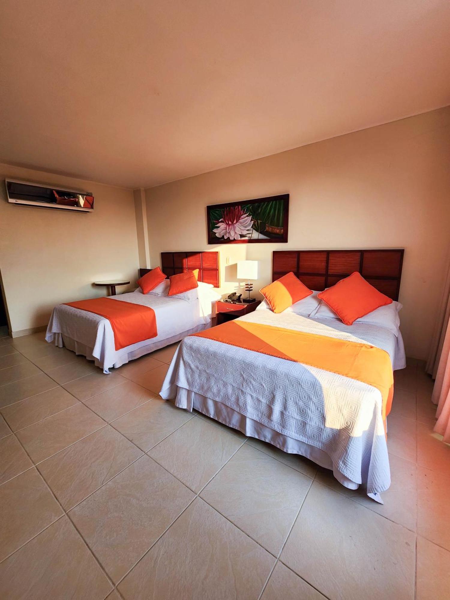 Hotel Anaconda Leticia Exterior photo